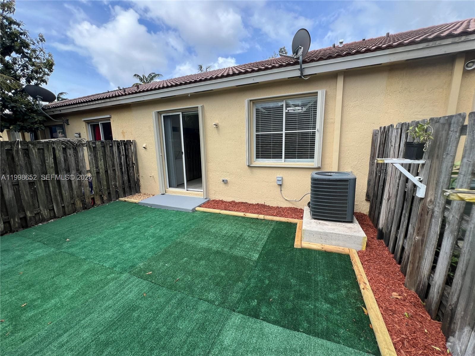 85 SW 16 AV, Homestead FL 33030 — 22