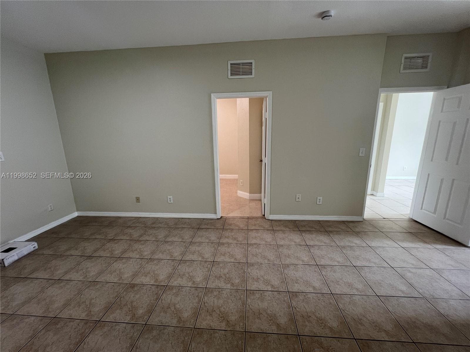 85 SW 16 AV, Homestead FL 33030 — 35