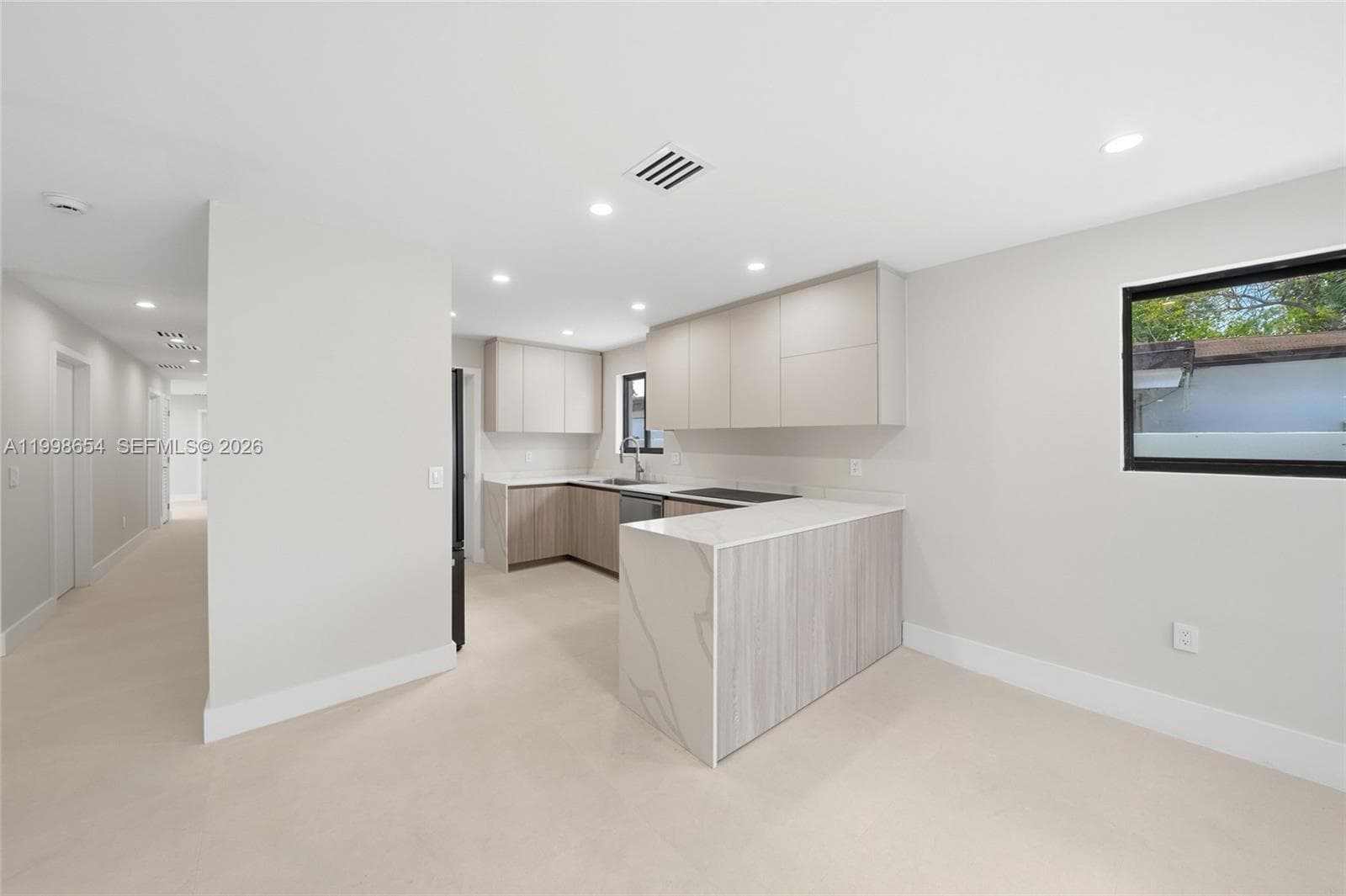 6332 SW 28th St, Miami FL 33155 — 9