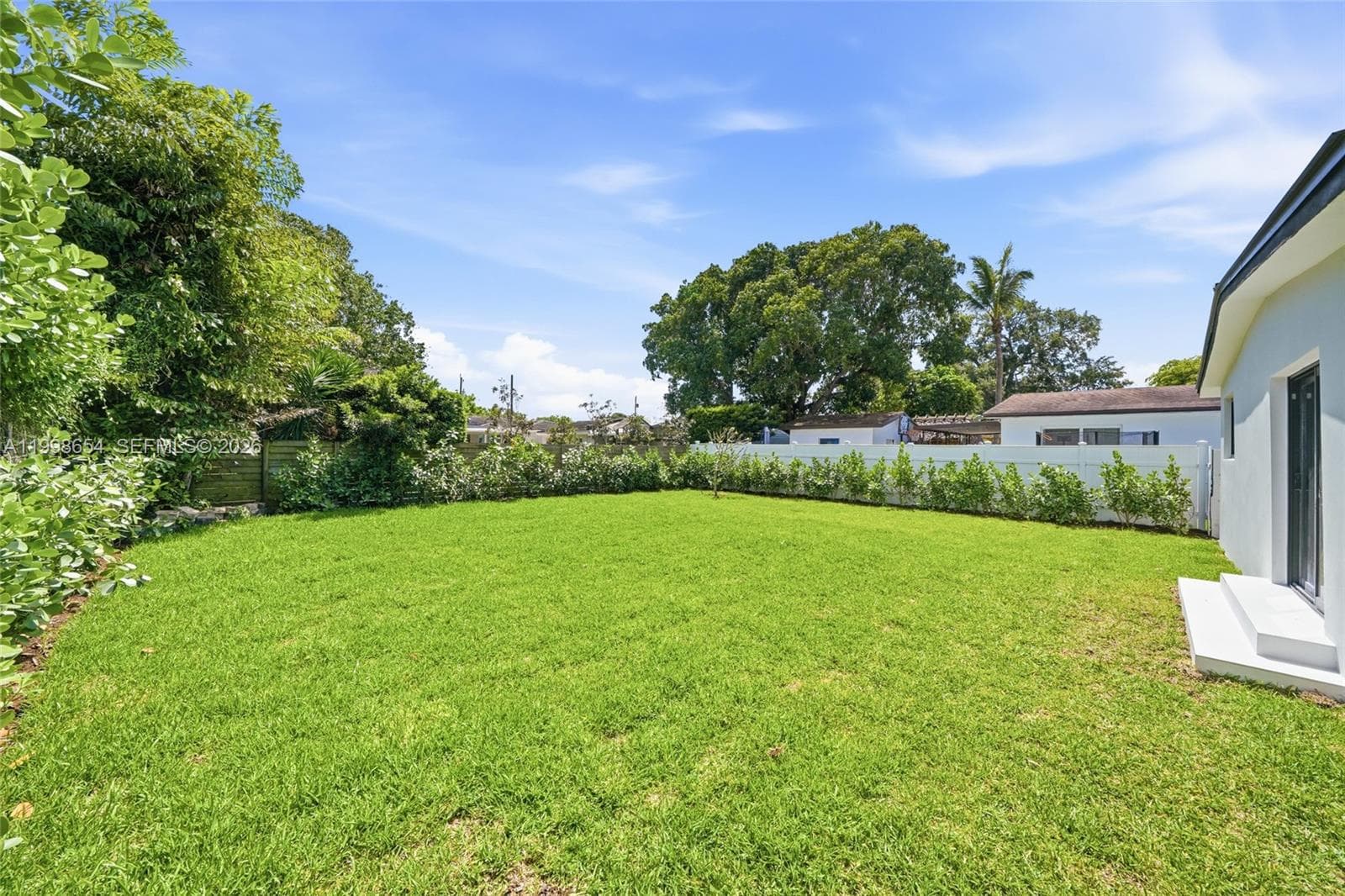 6332 SW 28th St, Miami FL 33155 — 34