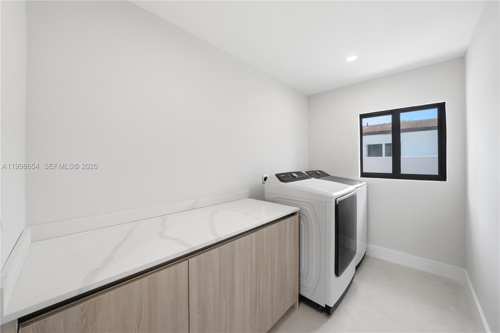 6332 SW 28th St, Miami FL 33155 — 31
