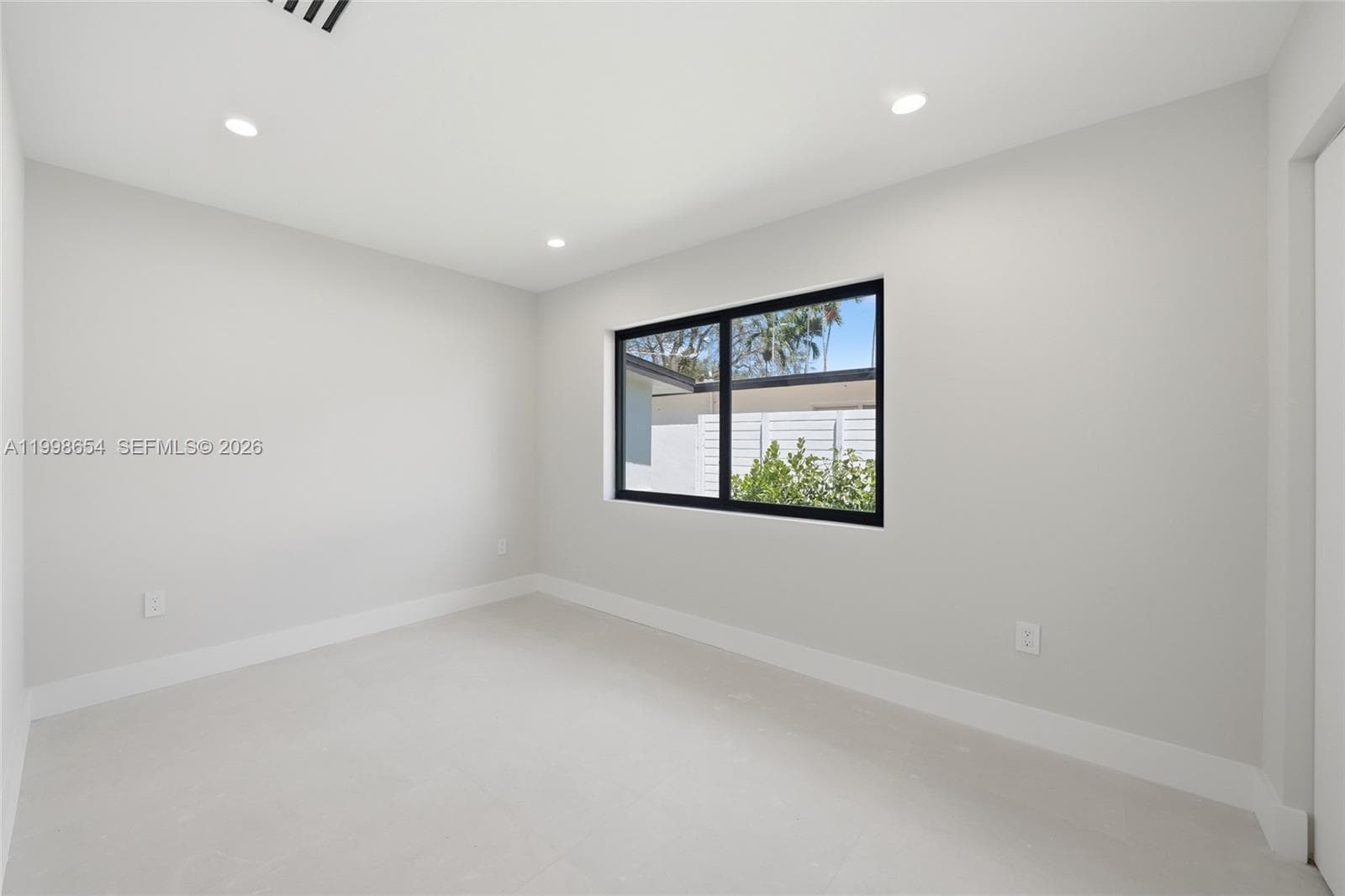 6332 SW 28th St, Miami FL 33155 — 29