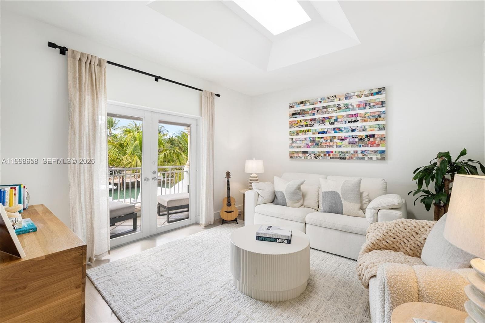 1415 Sunset Harbour Dr # 102, Miami Beach FL 33139 — 24
