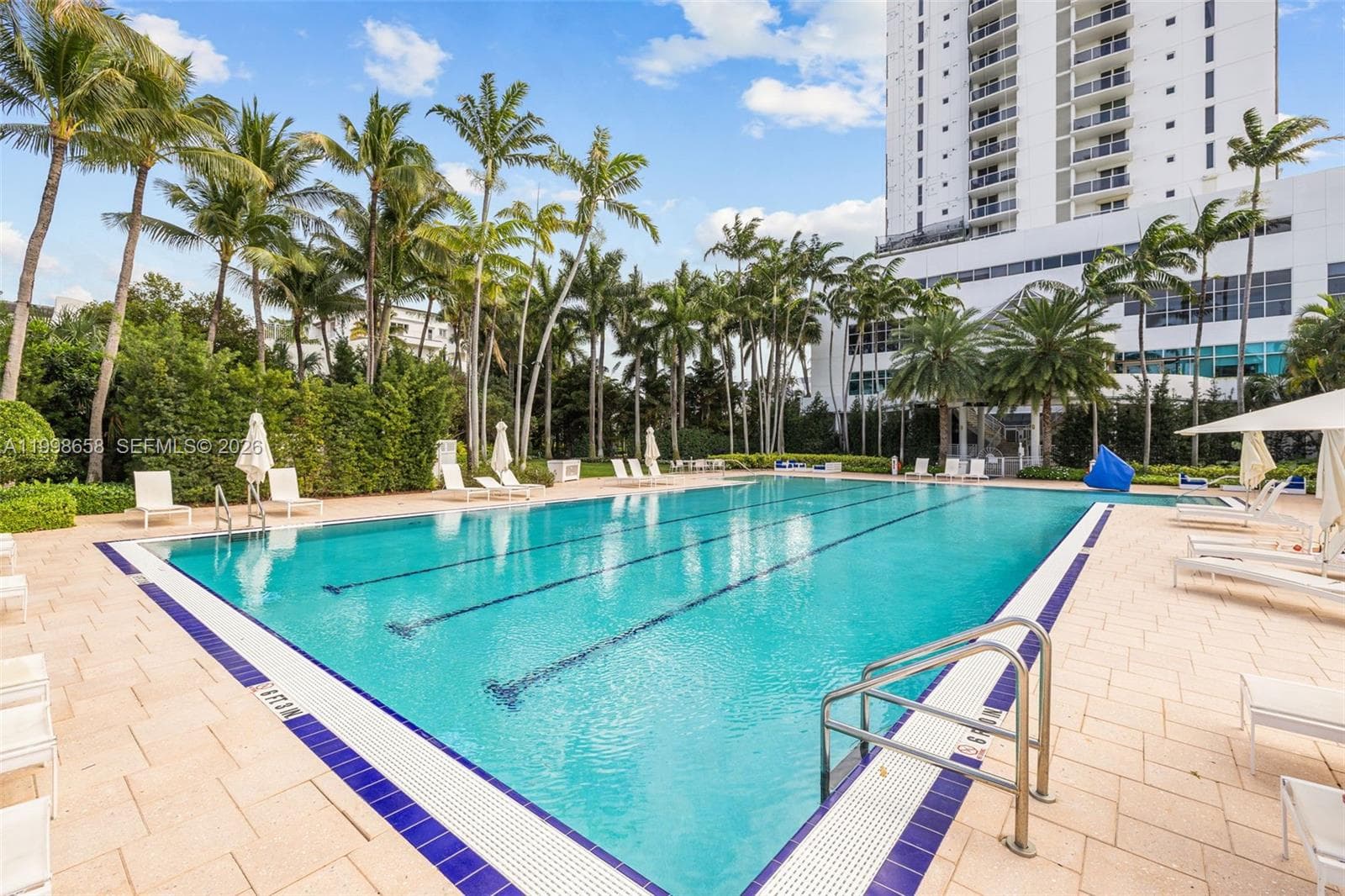 1415 Sunset Harbour Dr # 102, Miami Beach FL 33139 — 45