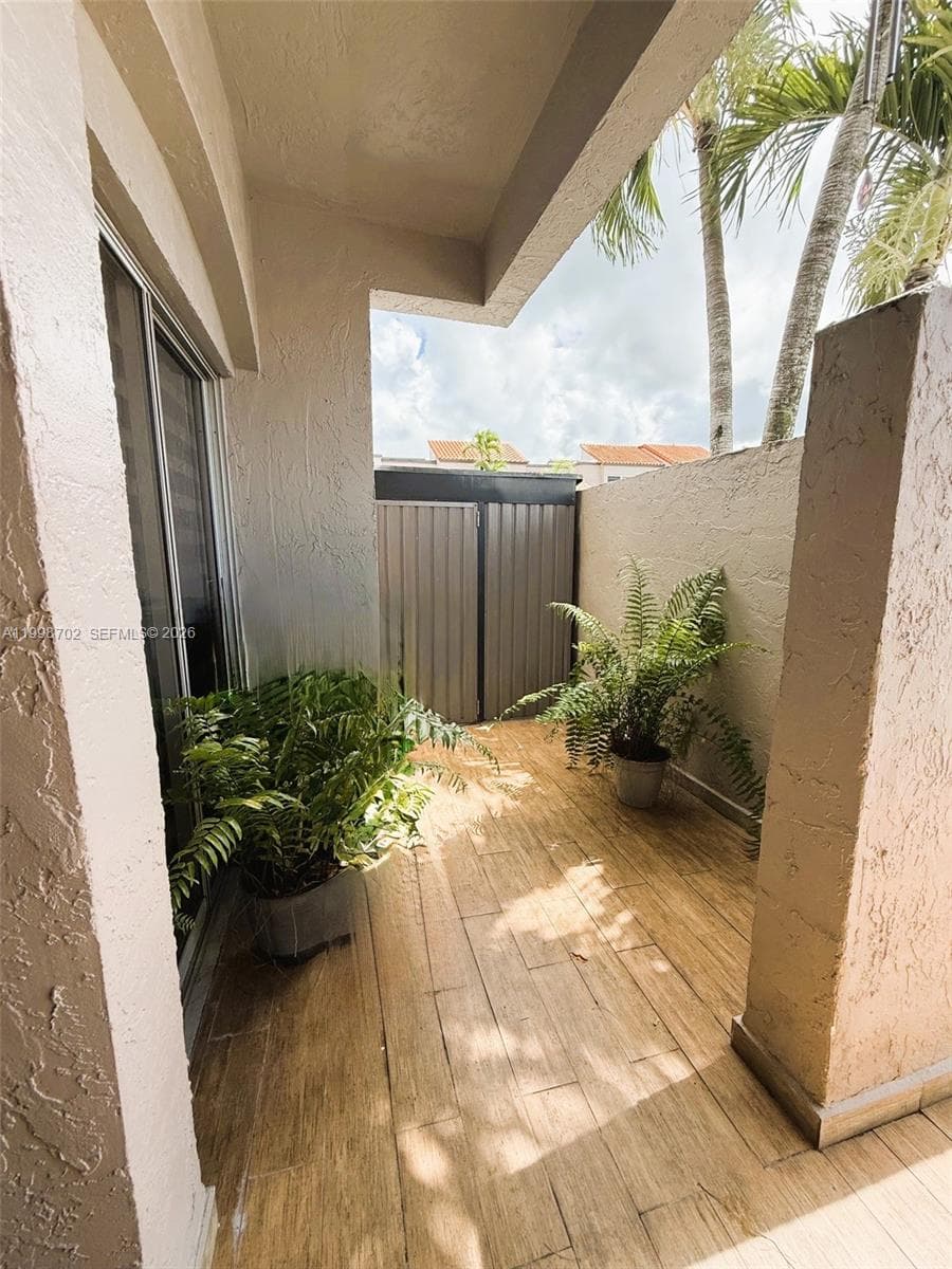 6217 SW 128th Pl, Miami FL 33183 — 4