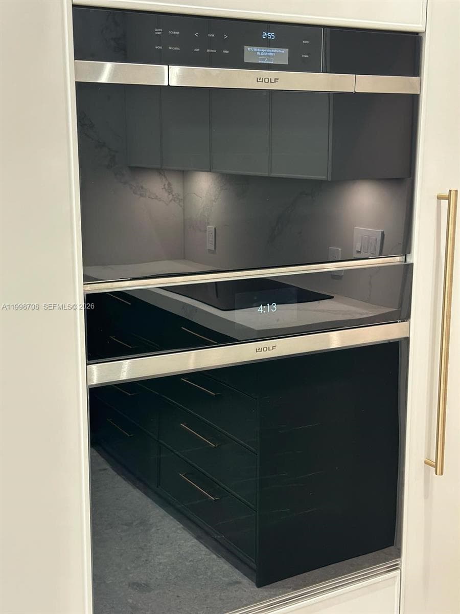 Lake Villa Two Condo, Key Biscayne, FL — 7