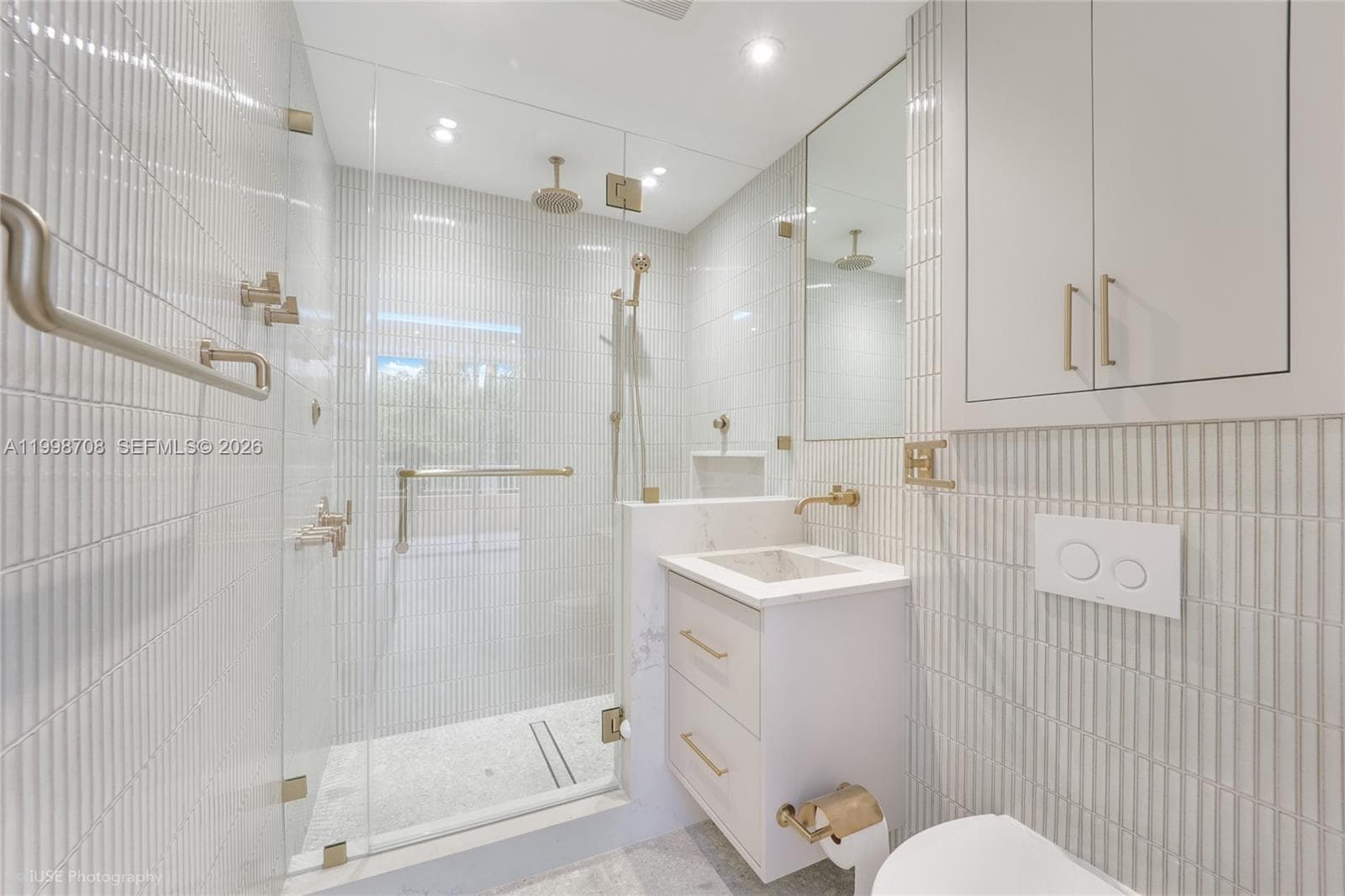 Lake Villa Two Condo, Key Biscayne, FL — 28