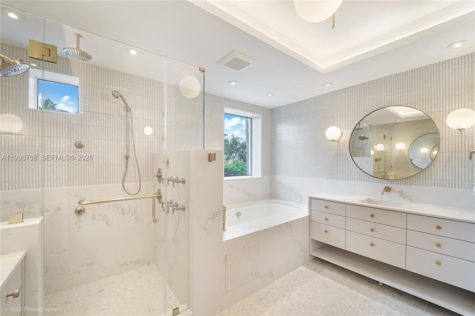 Lake Villa Two Condo, Key Biscayne, FL — 18
