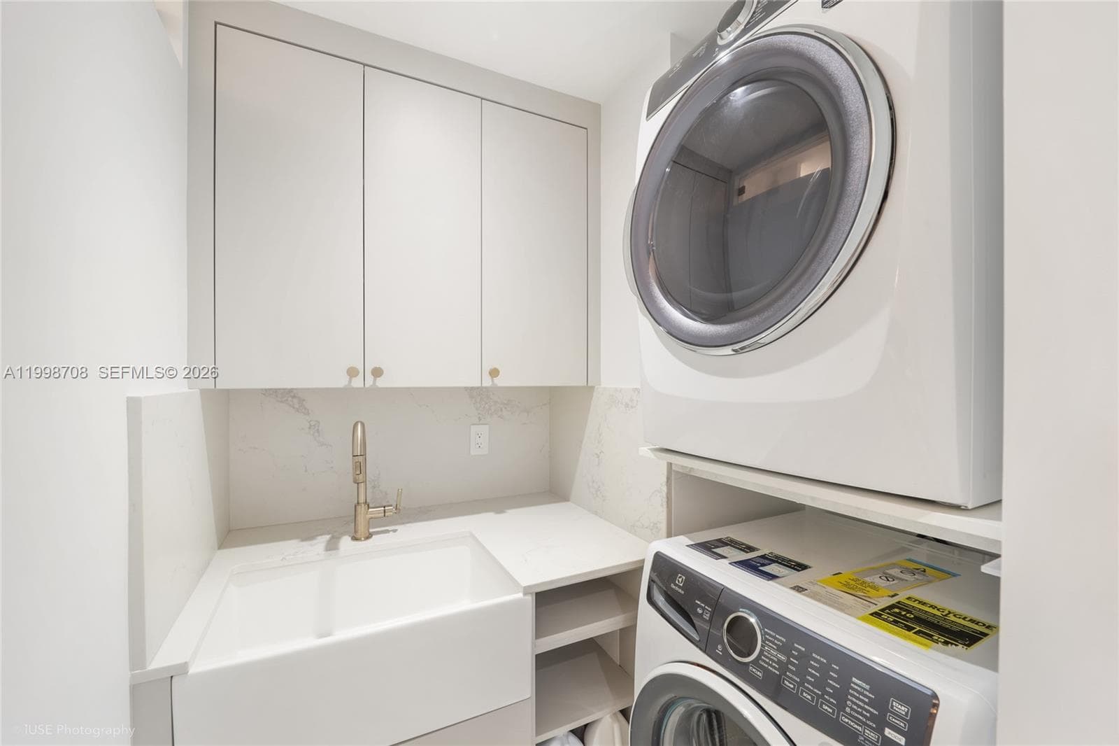 Lake Villa Two Condo, Key Biscayne, FL — 25