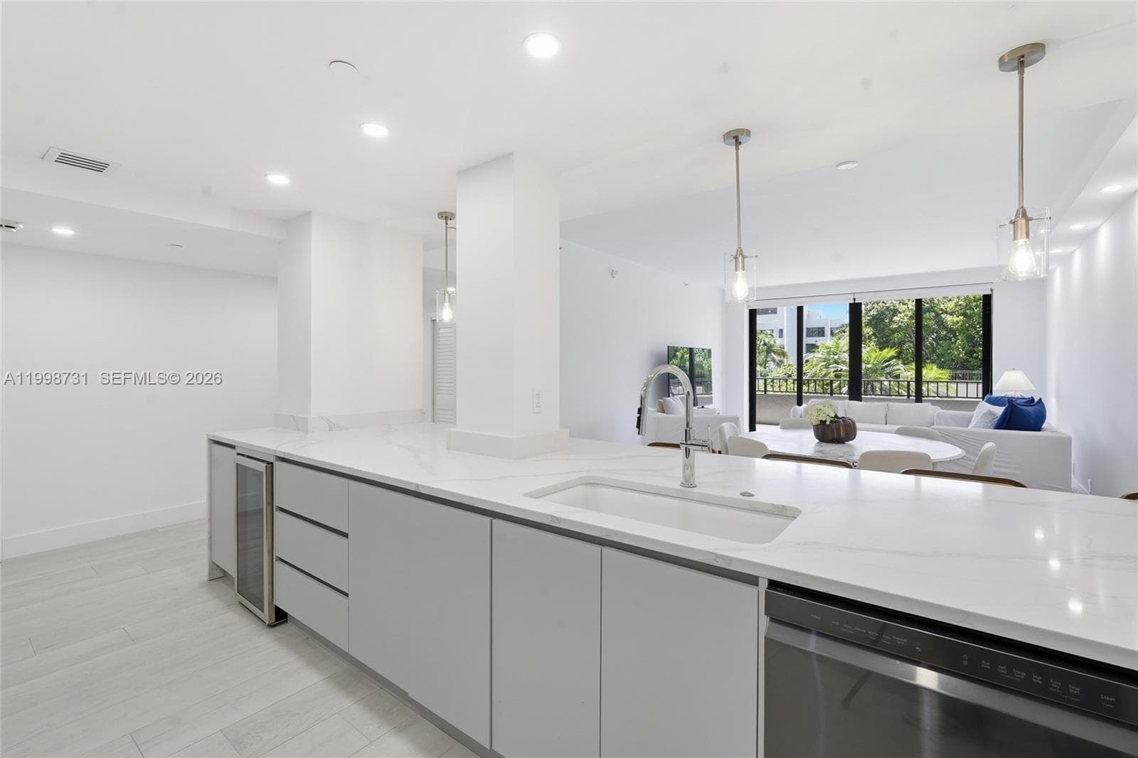 251 Crandon Blvd # 202, Key Biscayne FL 33149 — 5