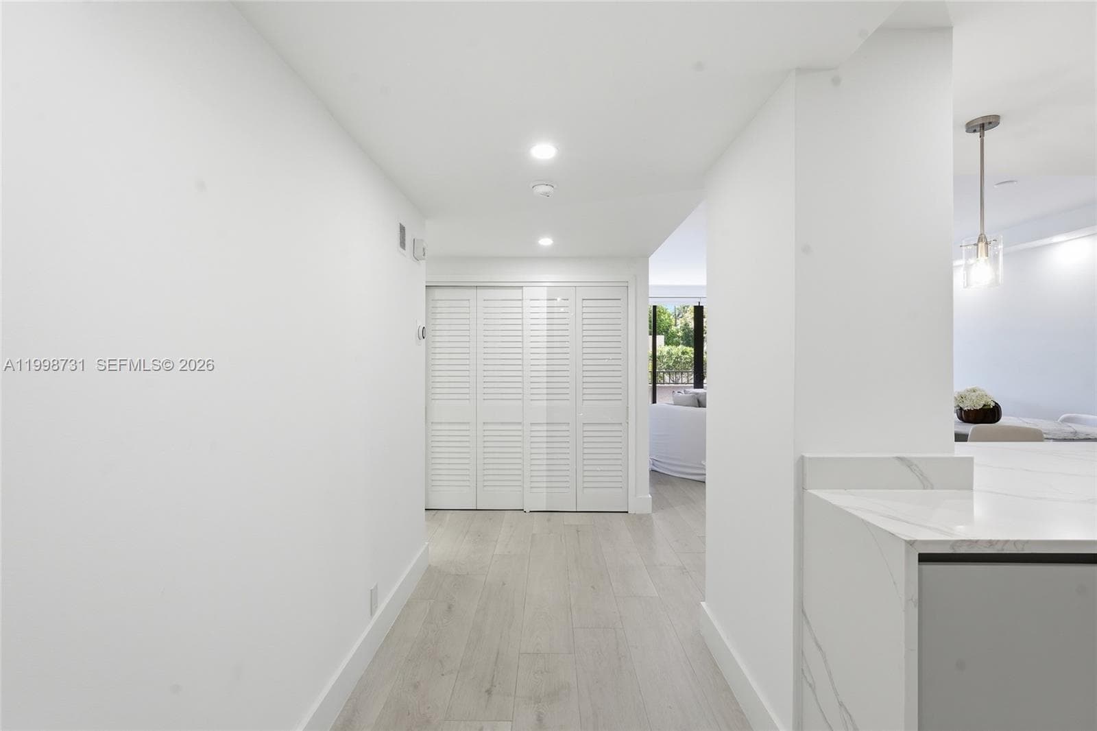 251 Crandon Blvd # 202, Key Biscayne FL 33149 — 24