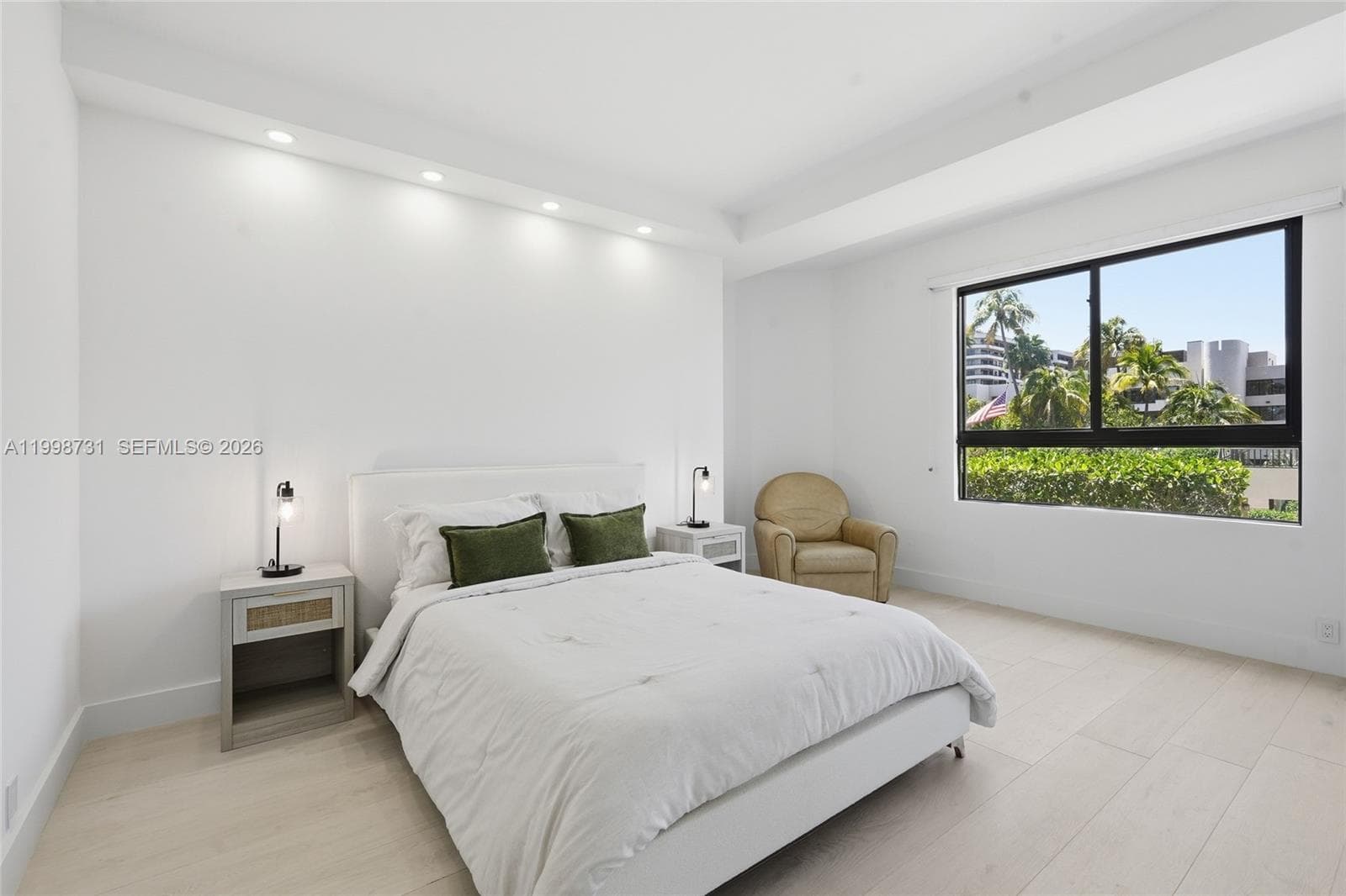 251 Crandon Blvd # 202, Key Biscayne FL 33149 — 15