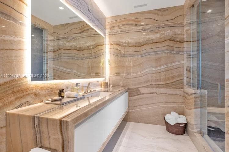 17901 Collins Ave # 2604, Sunny Isles Beach FL 33160 — 22