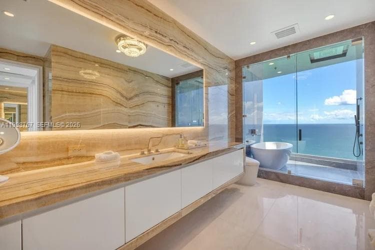17901 Collins Ave # 2604, Sunny Isles Beach FL 33160 — 21