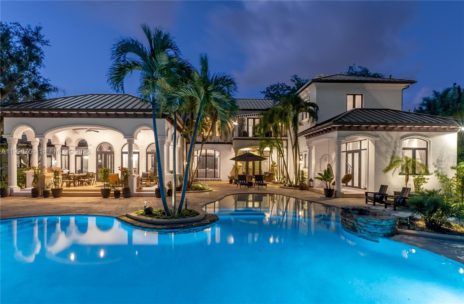 6350 SW 107th St, Pinecrest FL 33156 — 3