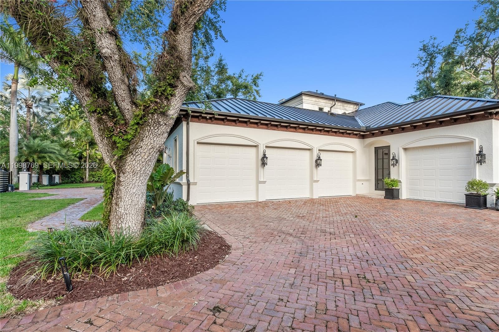 6350 SW 107th St, Pinecrest FL 33156 — 73