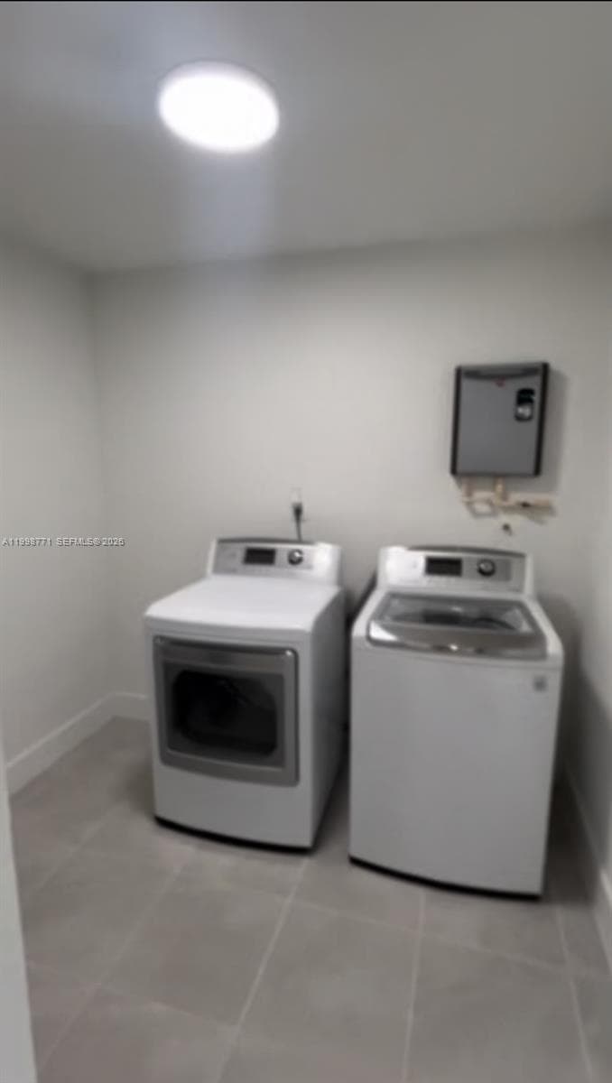 1666 SW 3rd Ct, Homestead FL 33030 — 27