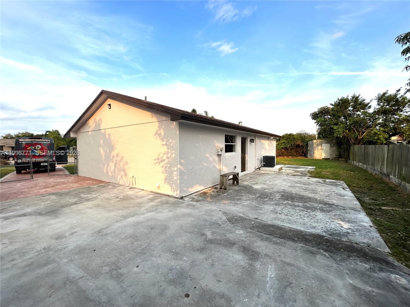 1666 SW 3rd Ct, Homestead FL 33030 — 16