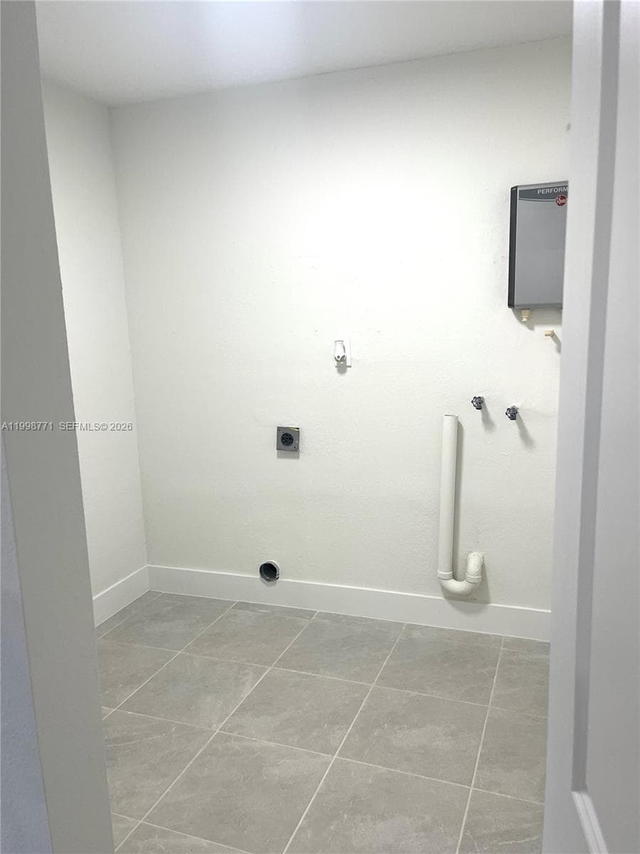 1666 SW 3rd Ct, Homestead FL 33030 — 26