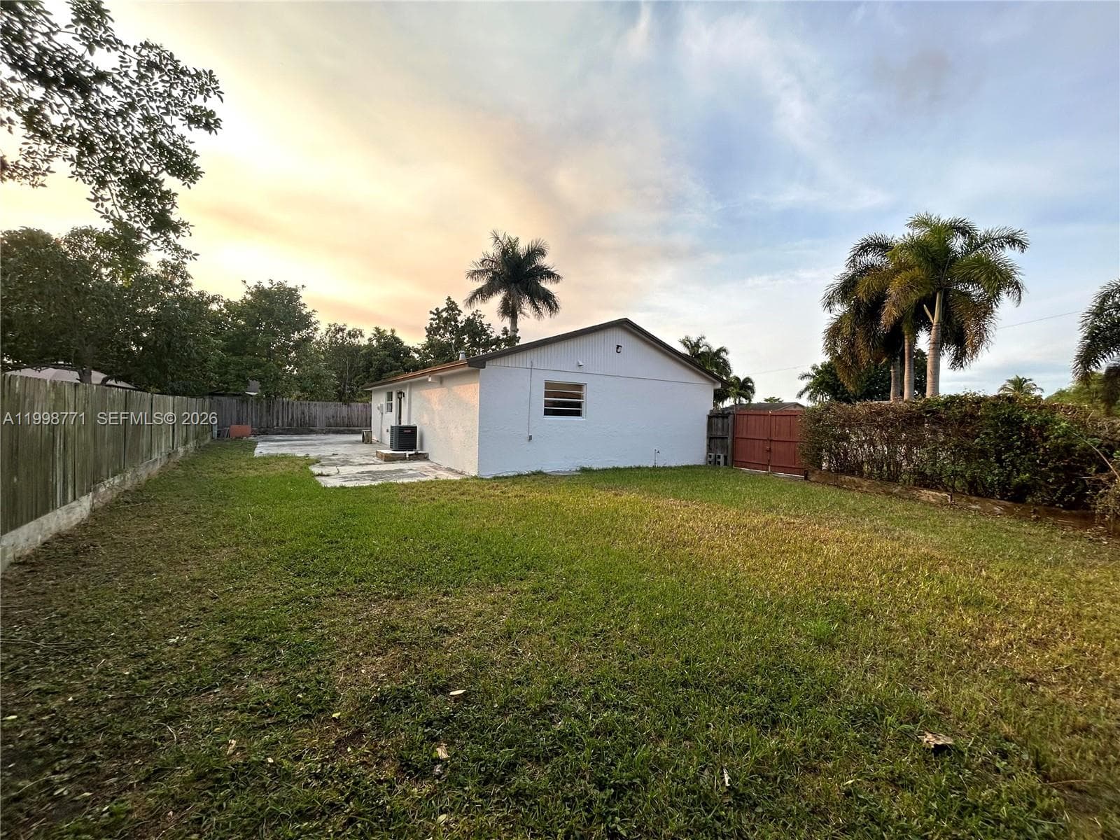 1666 SW 3rd Ct, Homestead FL 33030 — 14