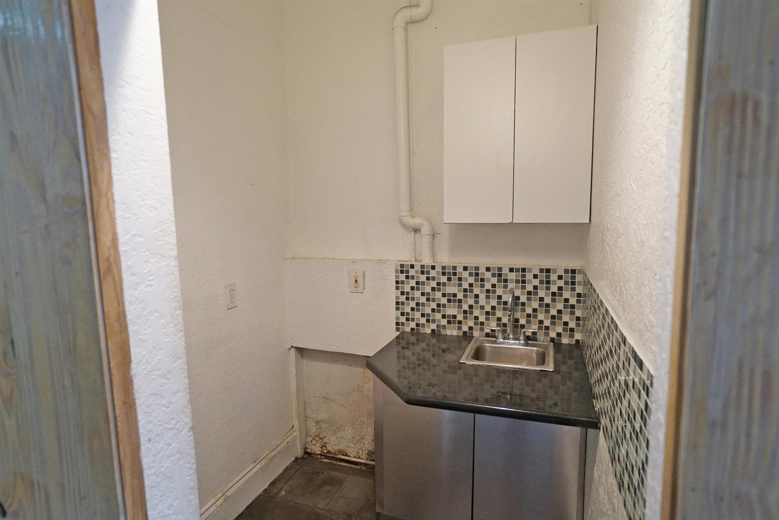 1365 SW 22nd Street, Miami FL 33145 — 52