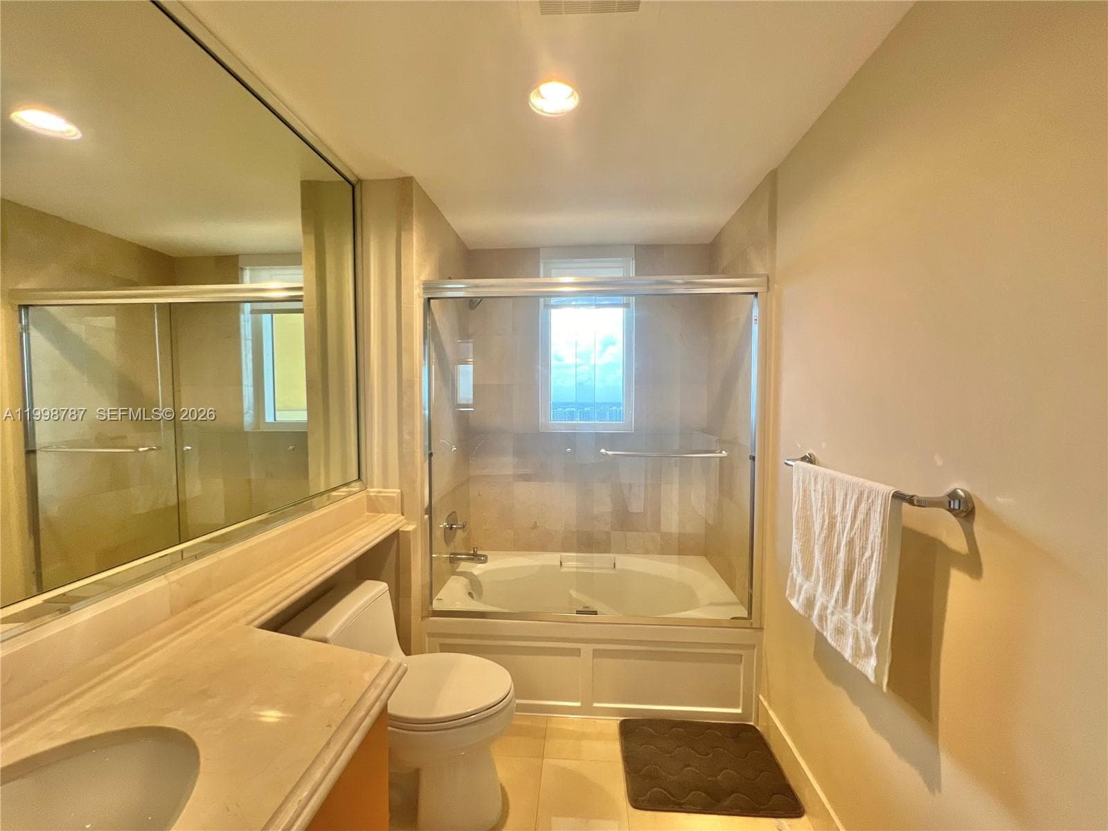 17875 Collins Ave # 4305, Sunny Isles Beach FL 33160 — 16