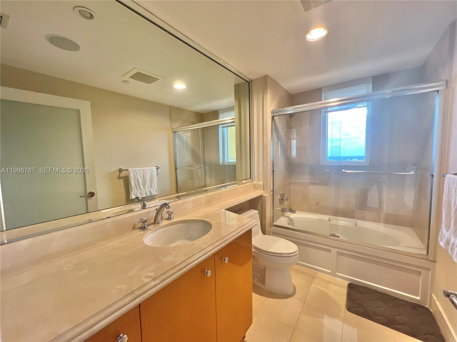 17875 Collins Ave # 4305, Sunny Isles Beach FL 33160 — 19