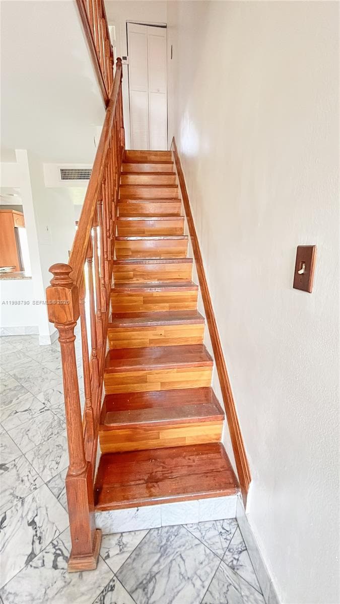 1283 W 51st Place # 12, Hialeah FL 33012 — 19