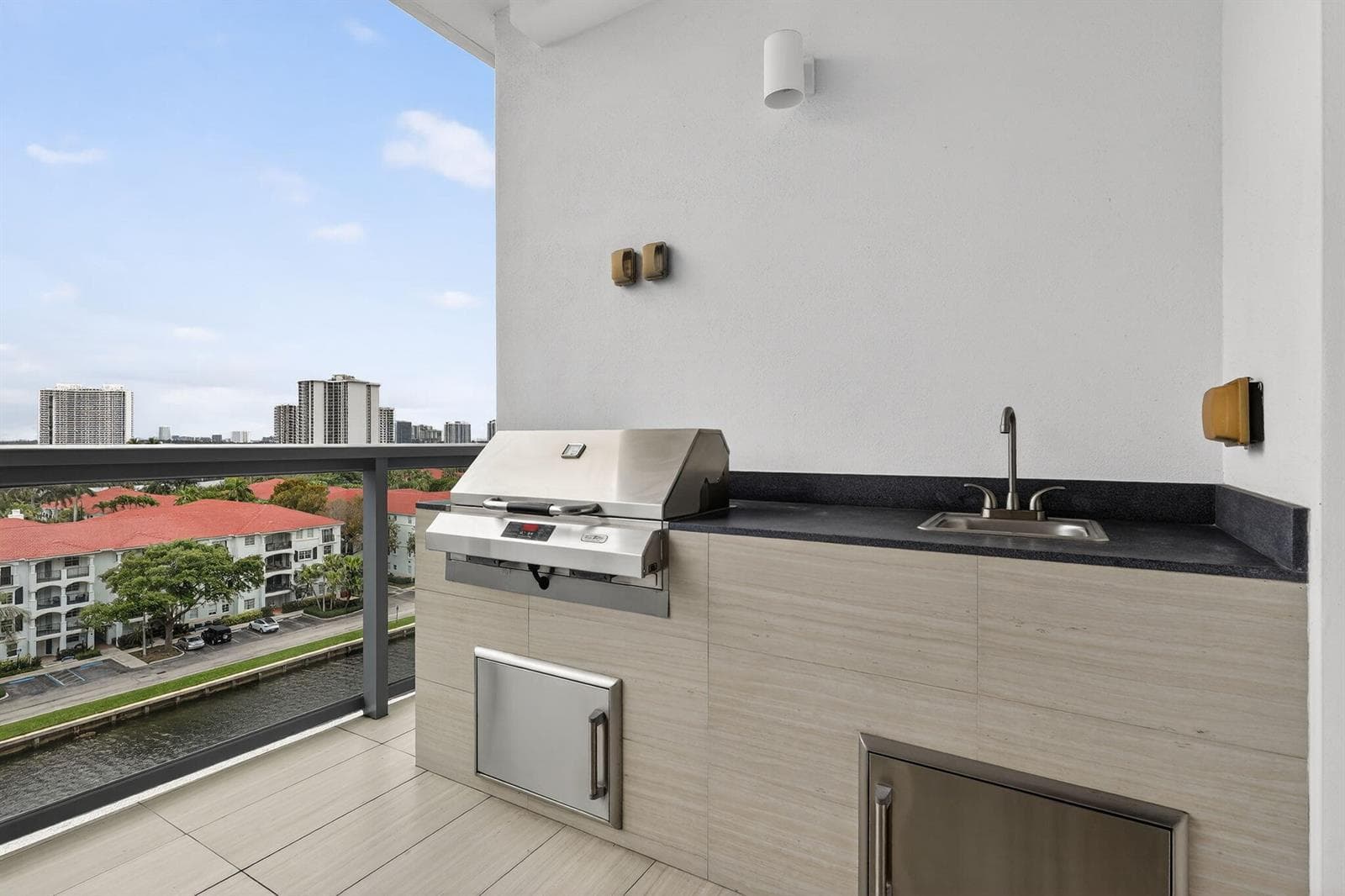 3250 NE 188th Street # 706, Aventura FL 33180 — 13