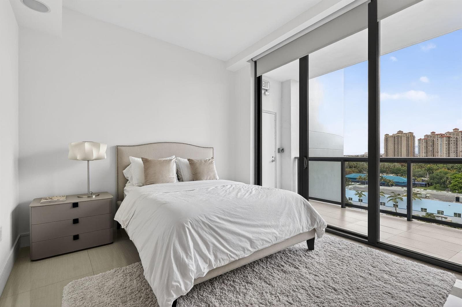 3250 NE 188th Street # 706, Aventura FL 33180 — 26