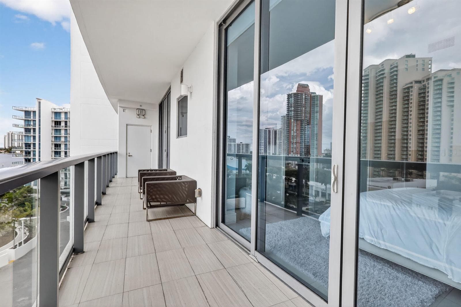 3250 NE 188th Street # 706, Aventura FL 33180 — 33