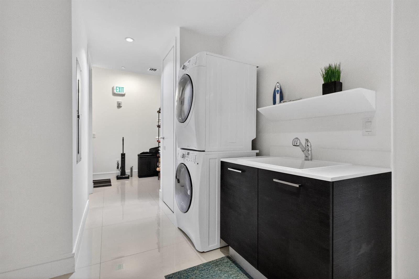 3250 NE 188th Street # 706, Aventura FL 33180 — 29