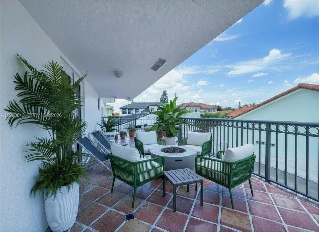 10140 SW 26th Ter, Miami FL 33165 — 20