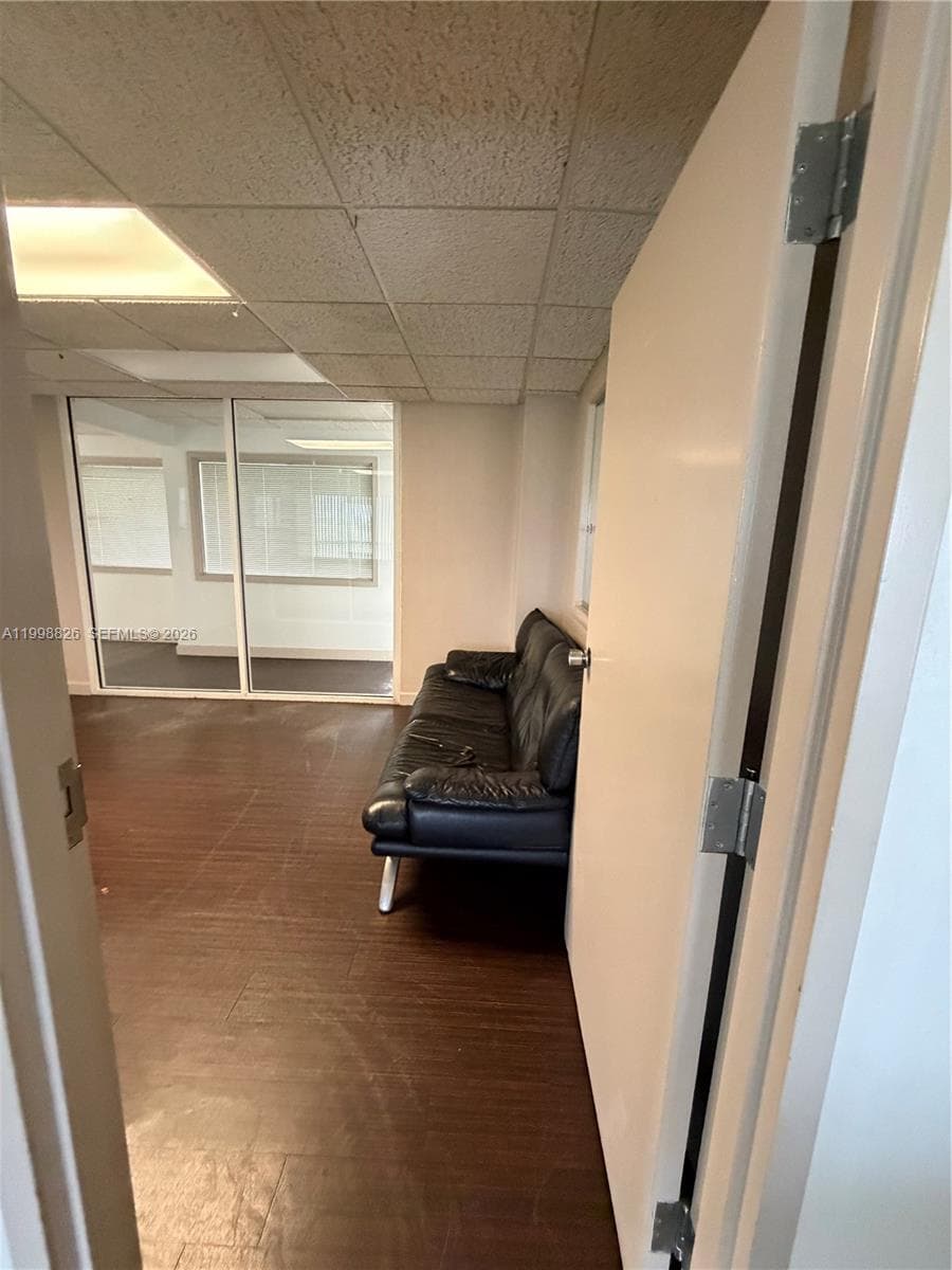 101 NW 167th St, North Miami Beach FL 33169 — 7