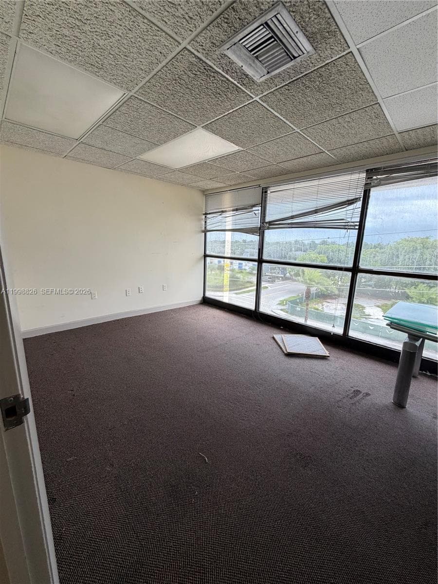 101 NW 167th St, North Miami Beach FL 33169 — 10