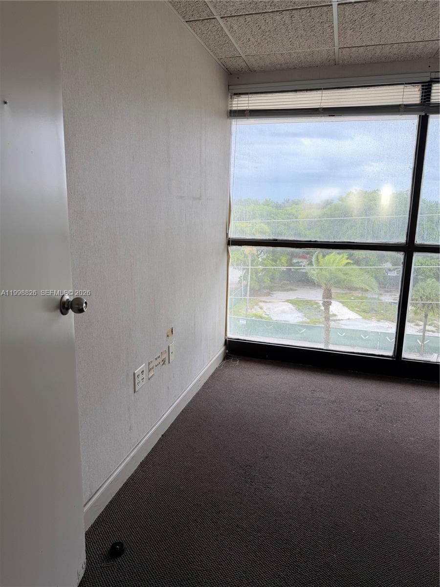 101 NW 167th St, North Miami Beach FL 33169 — 4