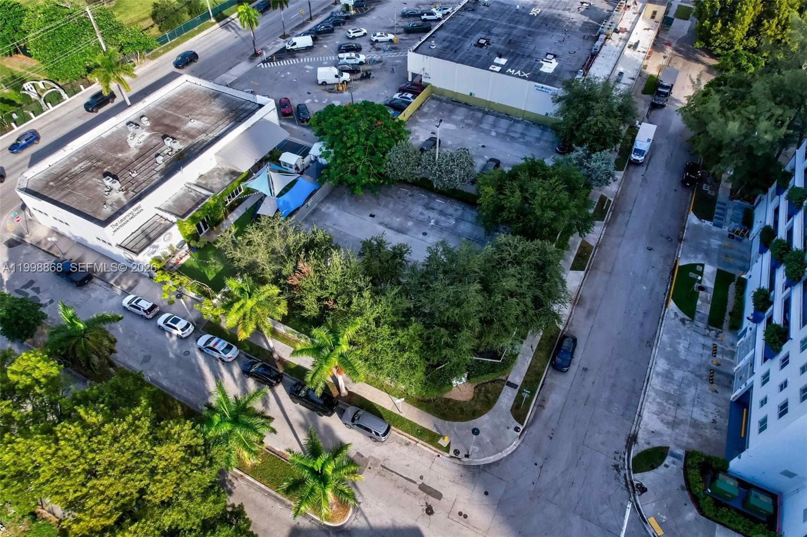 275 NE 18th St, Miami FL 33132 — 27