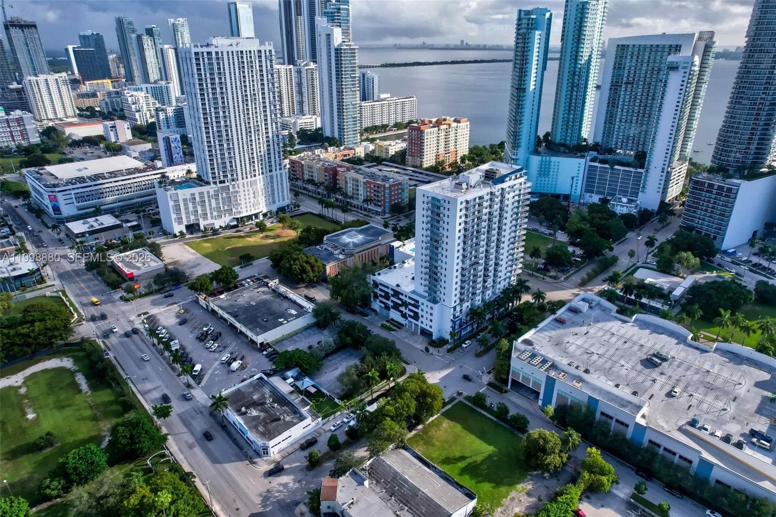 275 NE 18th St # 1, Miami FL 33132 — 26