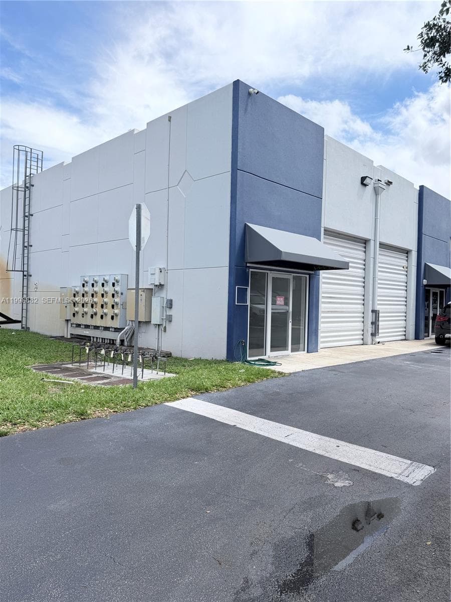 13210 SW 132 Ave Unit 1C, Miami FL 33186 — 27