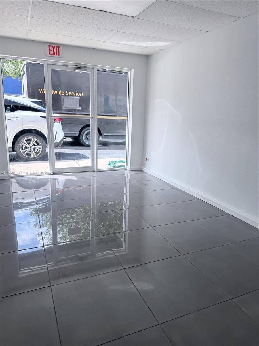 13210 SW 132 Ave Unit 1C, Miami FL 33186 — 35
