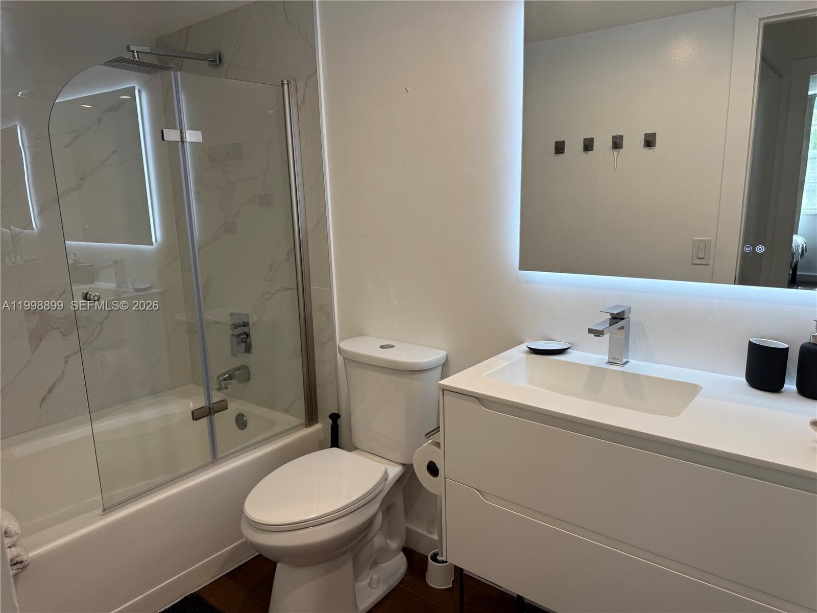 19555 E Country Club Dr # 8602, Aventura FL 33180 — 11