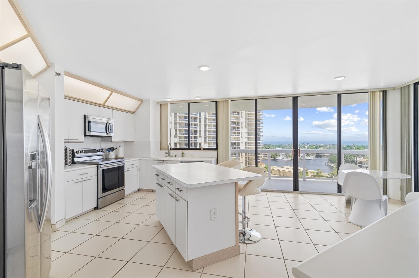 20185 E Country Club Drive # 901, Aventura FL 33180 — 12