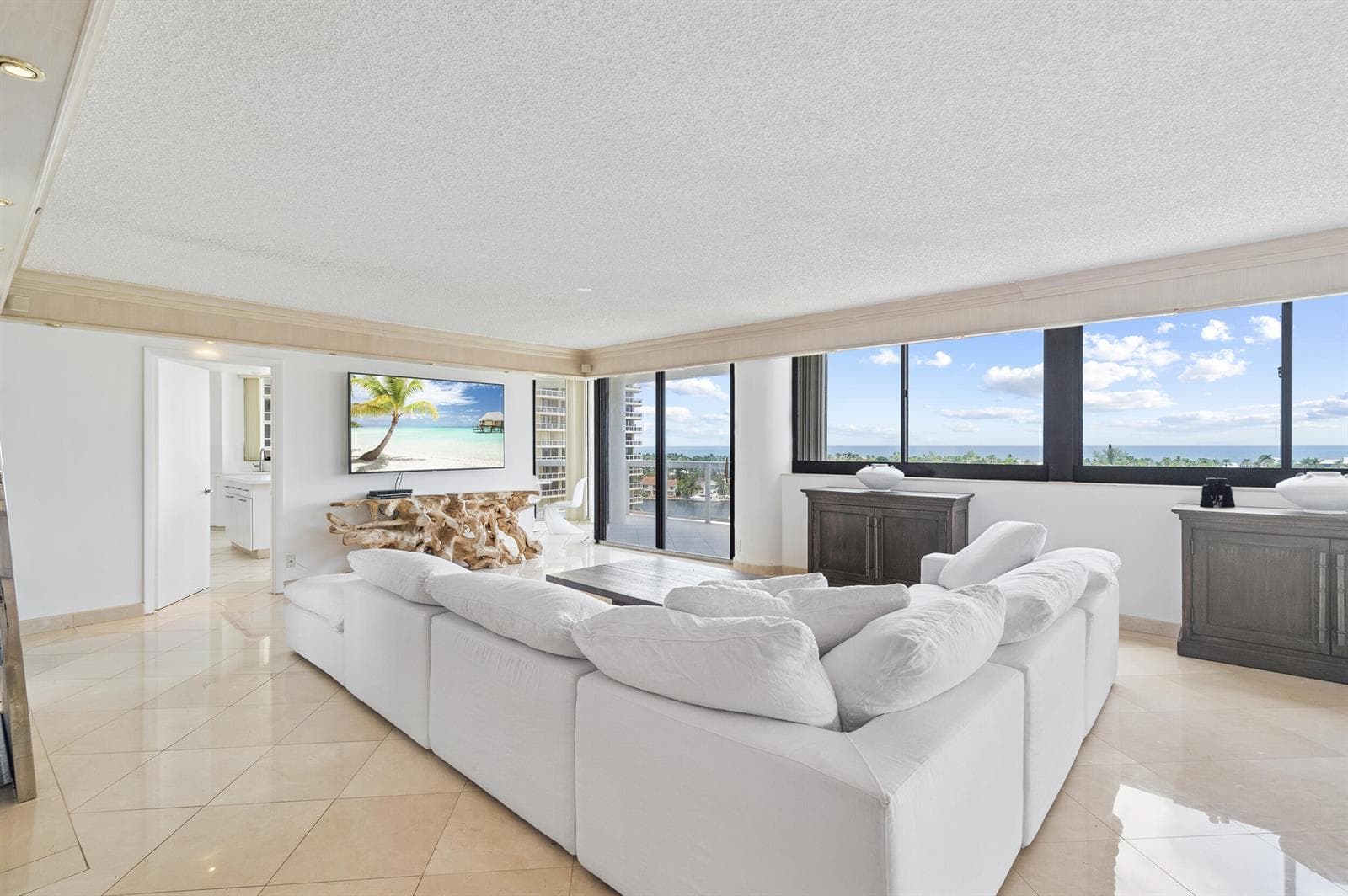 20185 E Country Club Drive # 901, Aventura FL 33180 — 26