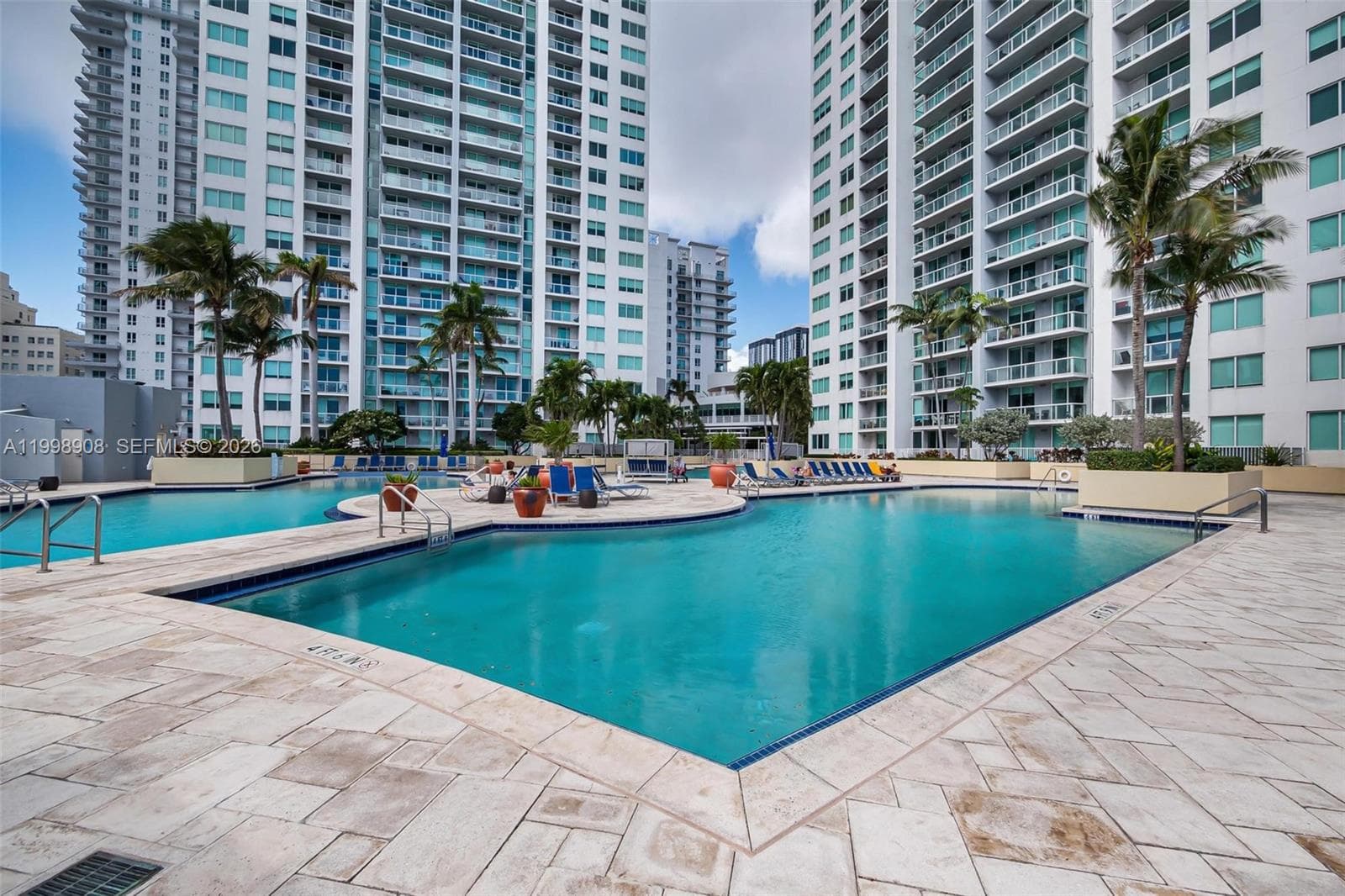 244 Biscayne Blvd # 445, Miami FL 33132 — 26