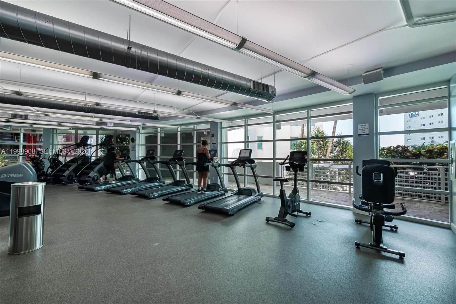 244 Biscayne Blvd # 445, Miami FL 33132 — 30