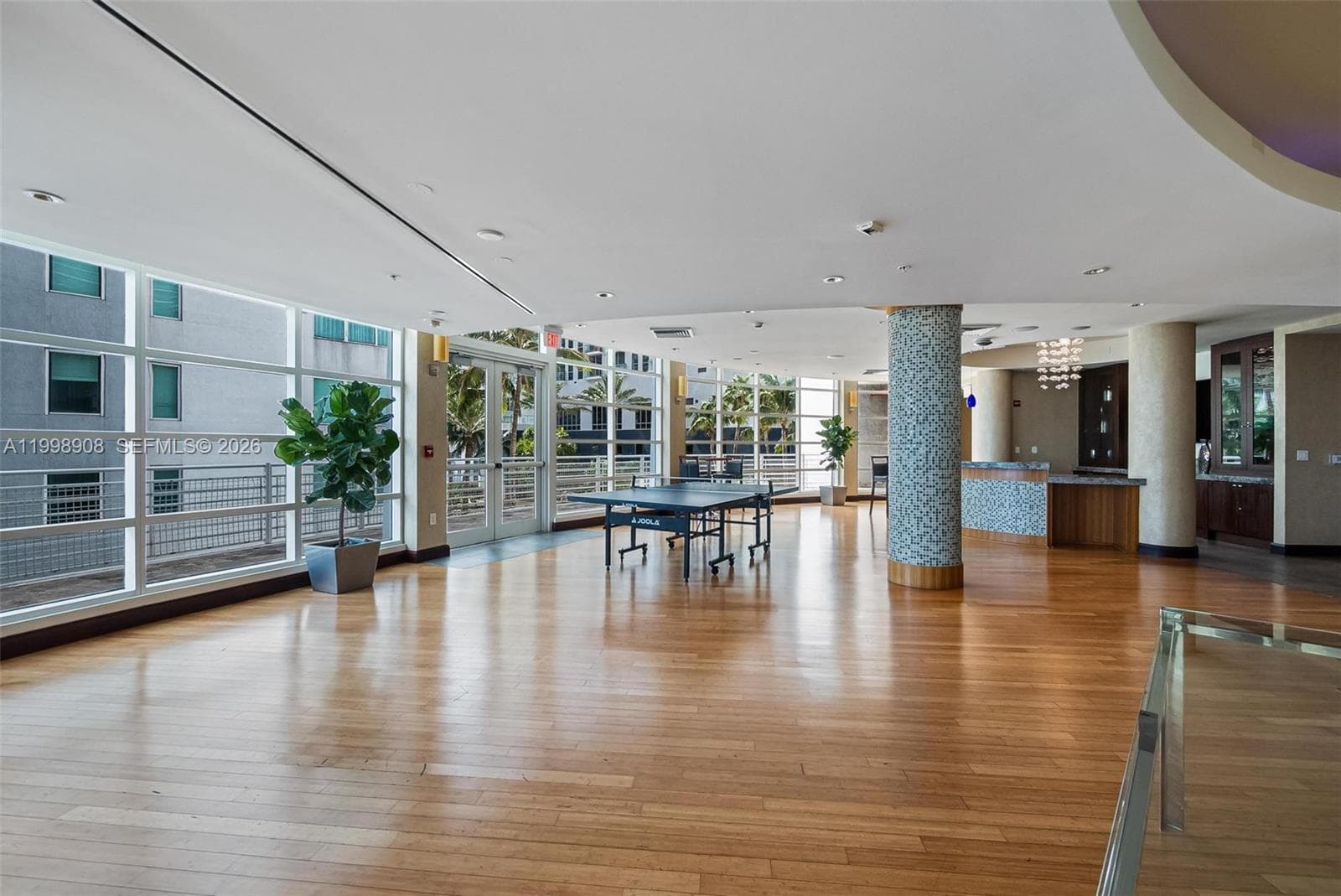 244 Biscayne Blvd # 445, Miami FL 33132 — 31