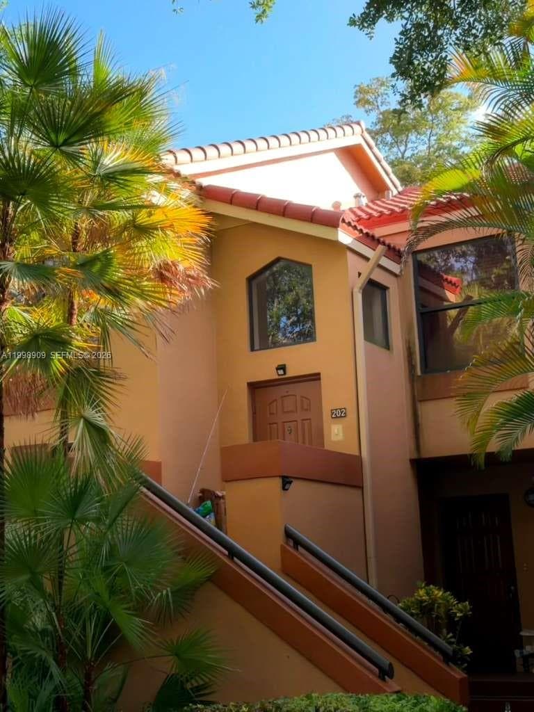 15515 N Miami Lakeway N # 11, Miami Lakes FL 33014 — 16
