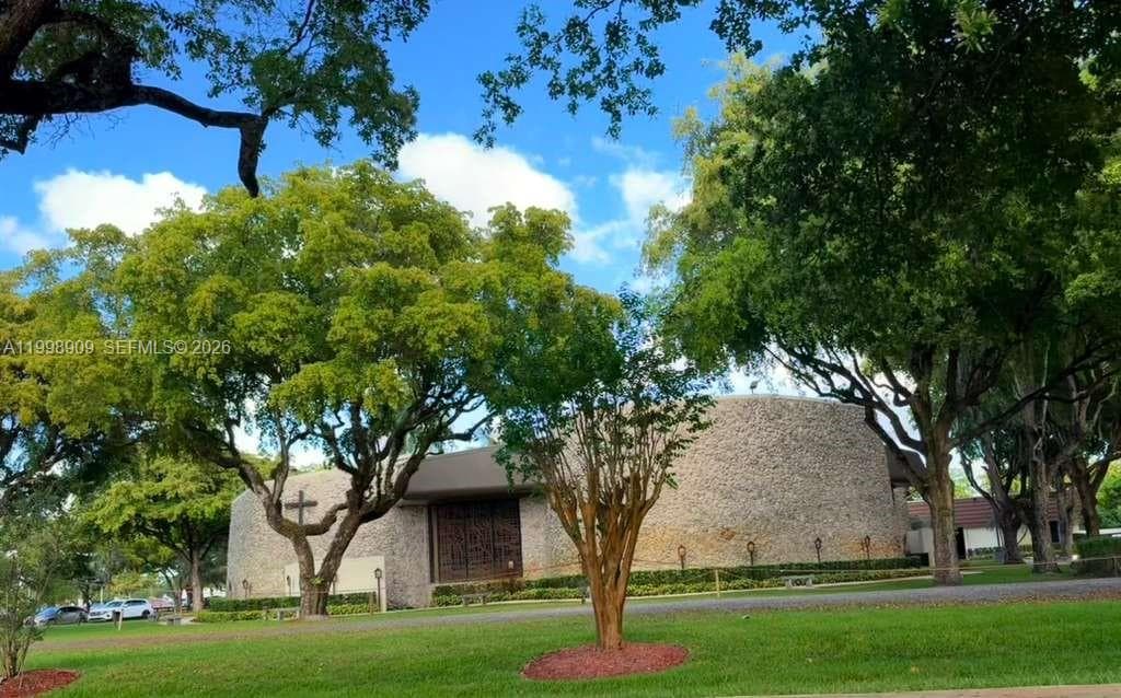 15515 N Miami Lakeway N # 11, Miami Lakes FL 33014 — 33