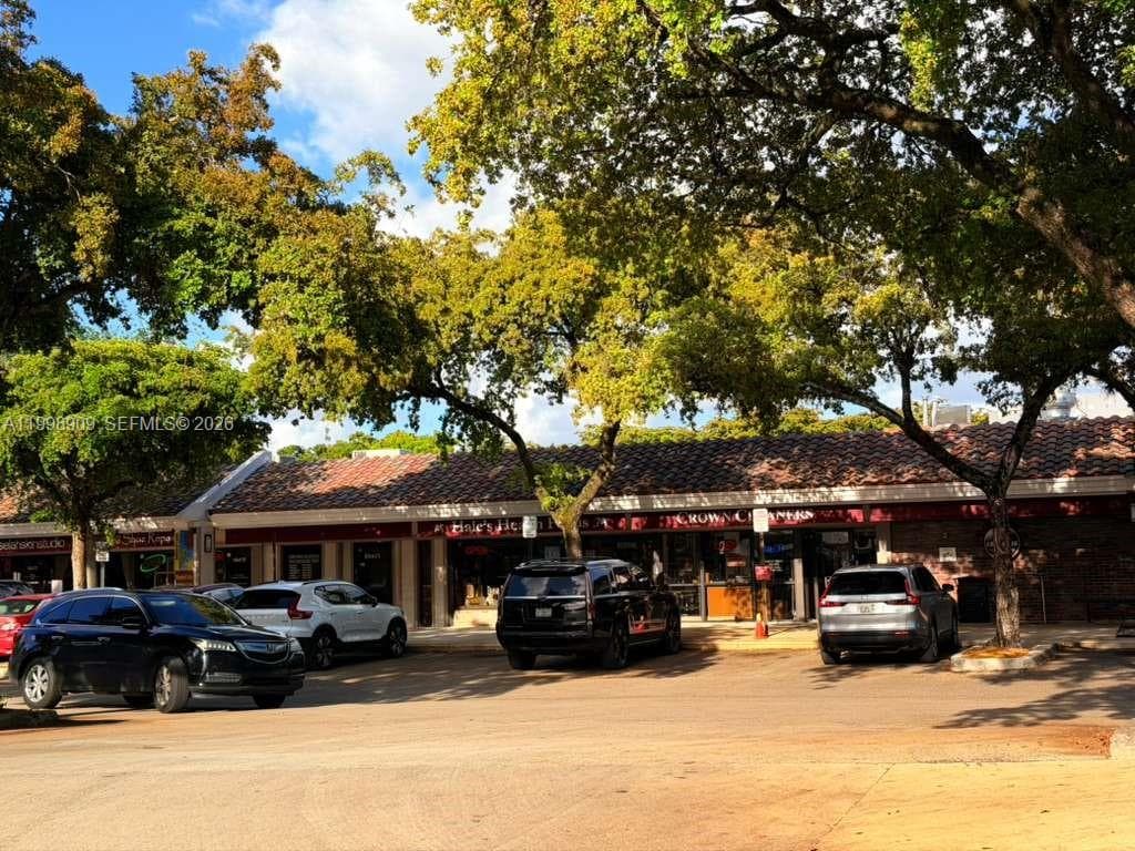 15515 N Miami Lakeway N # 11, Miami Lakes FL 33014 — 37