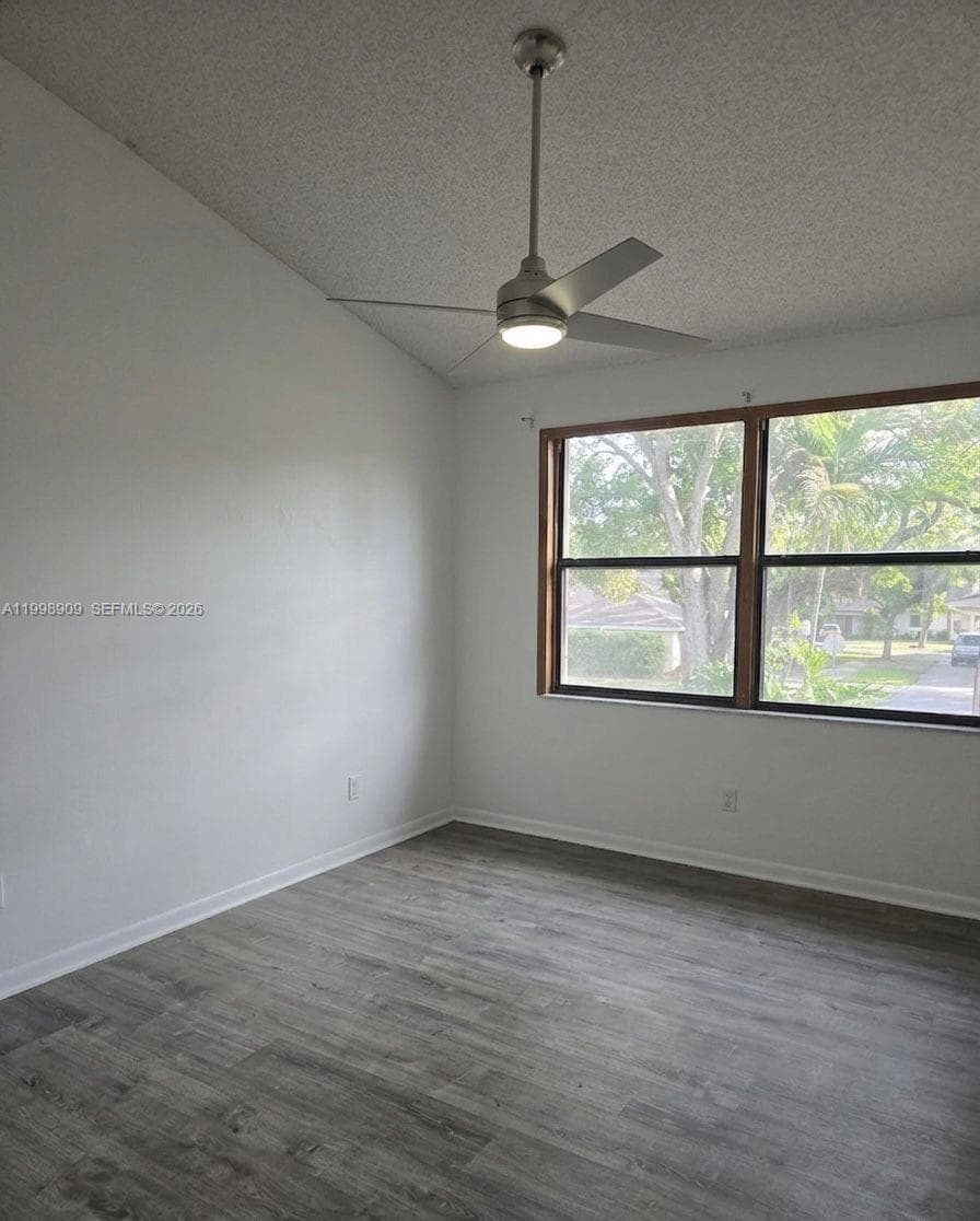 15515 N Miami Lakeway N # 11, Miami Lakes FL 33014 — 8